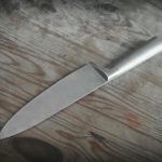 Ako studená žehlička zachráni vaše nože: paradoxné tajomstvo, o ktorom kuchári mlčia ako-studena-zehlicka-zachrani-vase-noze-paradoxne-tajomstvo-o-ktorom.jpg